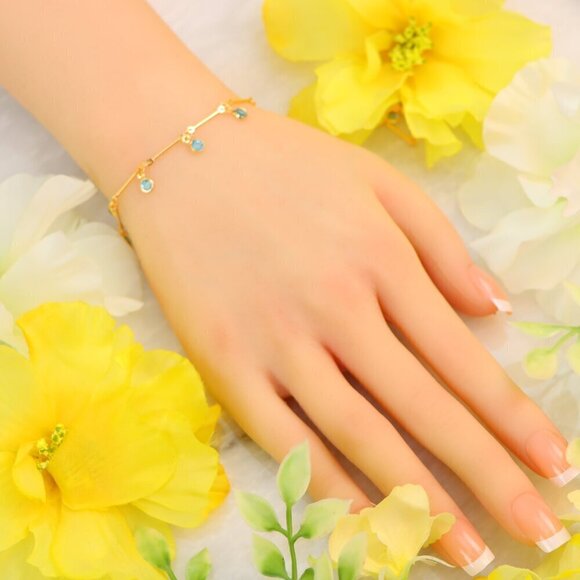 Minimalist Bracelet, Sleek & Modern Design, Women’s Fashion, YC110500-B - Picture 10 of 10